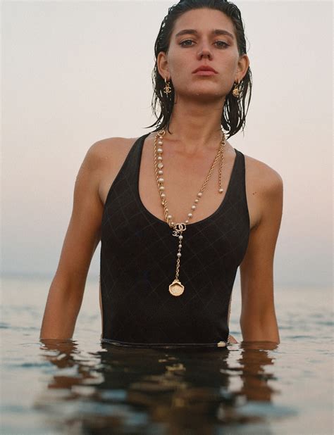 modelo coco chanel 2023|THE CHANEL COCO BEACH 2023 COLLECTION CAMPAIGN.